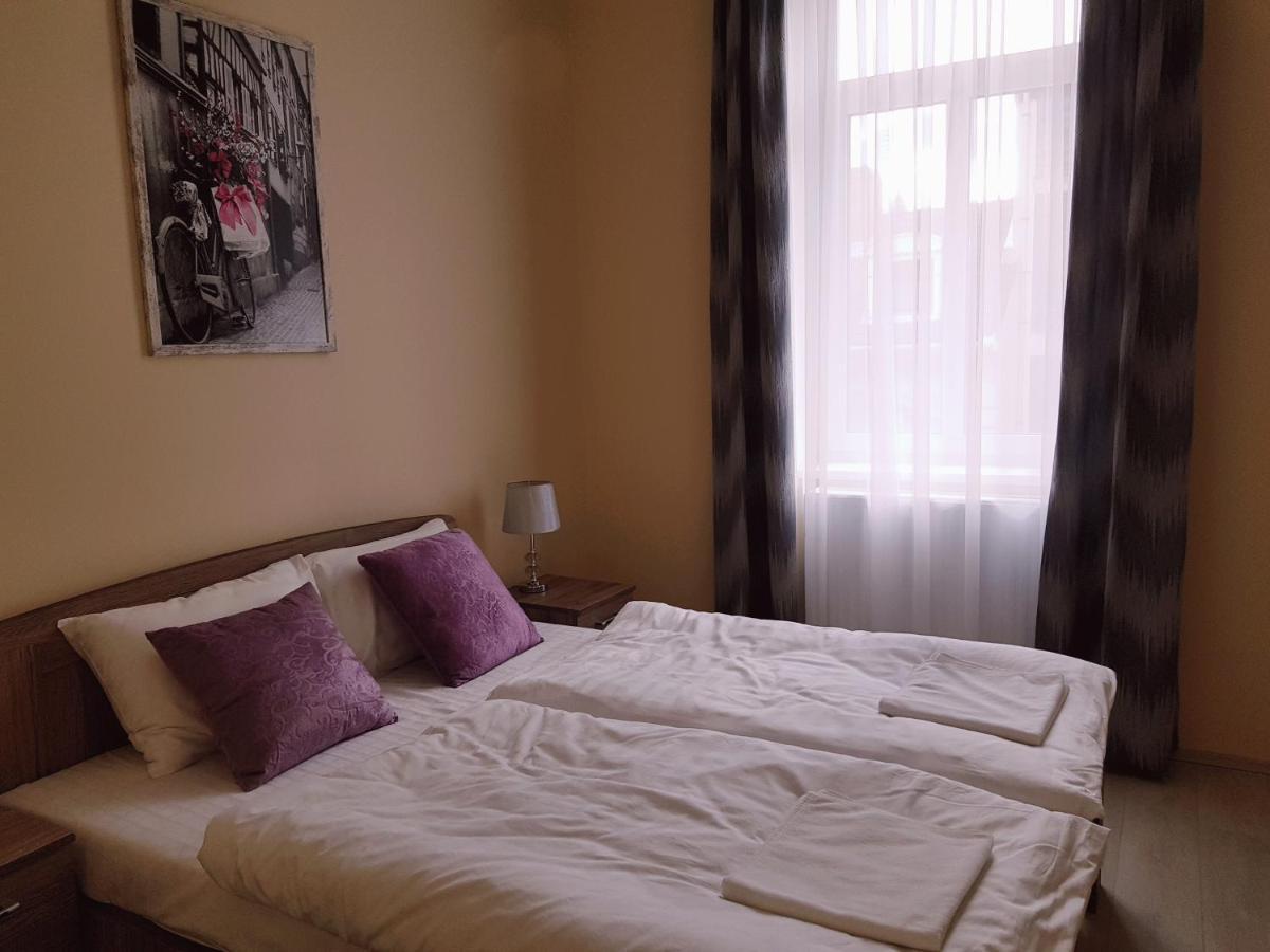 Classic Apartman Seghedin Exterior foto