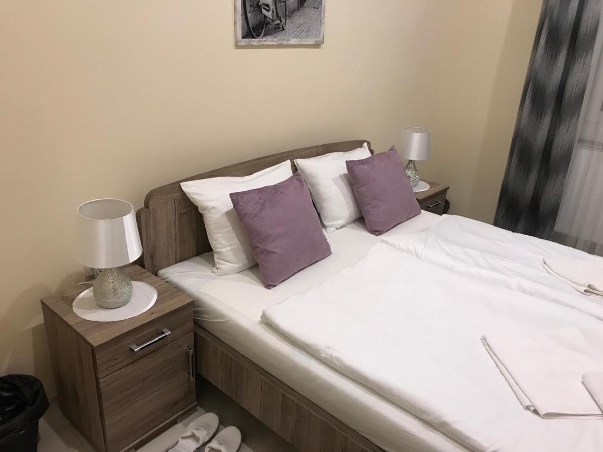 Classic Apartman Seghedin Exterior foto